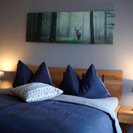 Schwarzwald Geht Immer Fewo 60 Qm Mit Grossem Suedbalkon, Wlan Und Magenta Tv Schönwald Luaran gambar