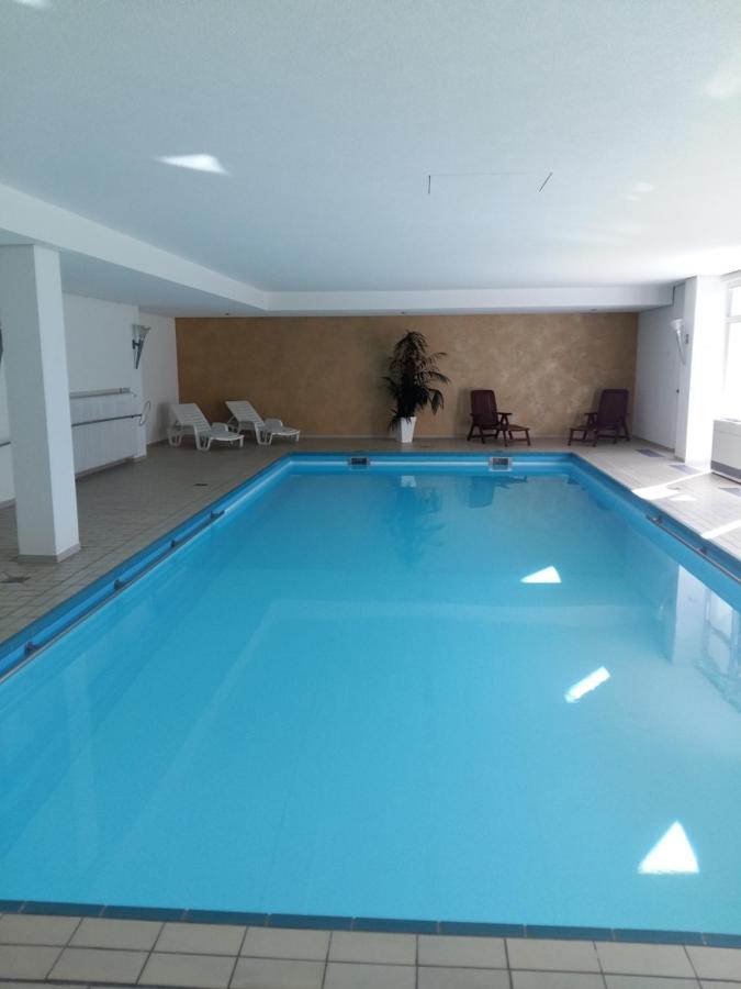 Schwarzwald Geht Immer Fewo 60 Qm Mit Grossem Suedbalkon, Wlan Und Magenta Tv Schönwald Luaran gambar